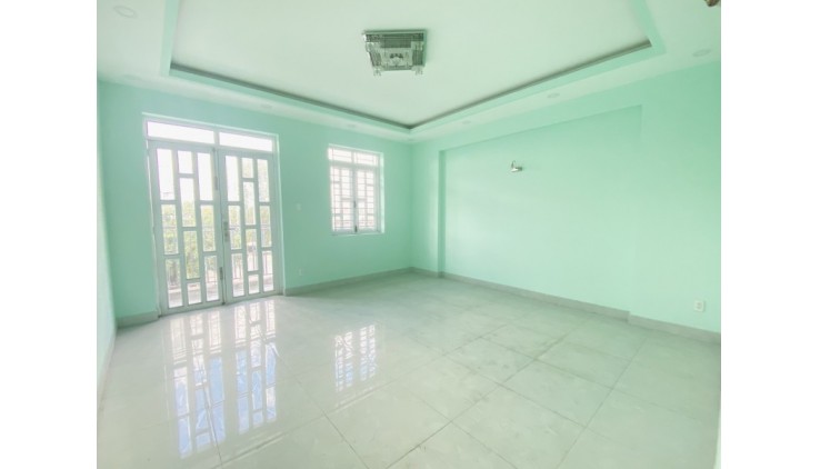 MẶT TIỀN LÝ TẾ XUYÊN 122M2, LINH ĐÔNG THỦ ĐỨC, 11.5Tỷ.