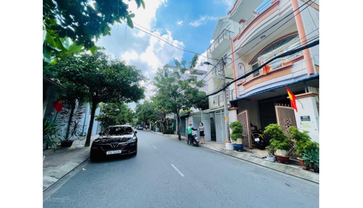 Giá tốt đầu tư nhỉnh 80tr/m2 HXH Âu Cơ, TP 74m2 ngang 4.4mx21m 3T Chỉ 6 tỷxx
