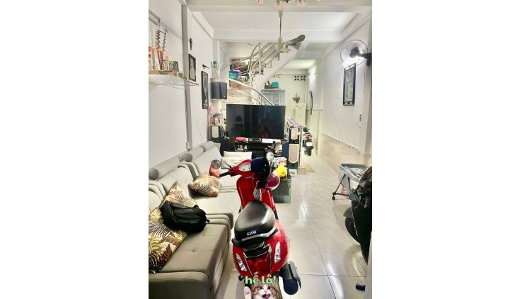 Bán nhà HXH Âu Dương Lân, phường 3, Quận 8, 44m2 chỉ 6.4 tỷ