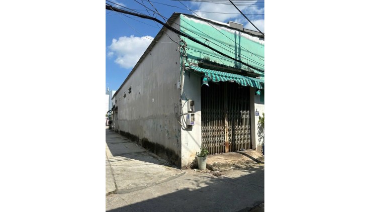 BÁN NHÀ LÔ GÓC 2 MẶT HẺM XE TẢI, BÌNH TRỊ ĐÔNG, BÌNH TÂN, SÁT VÁCH TÂN PHÚ, CHỈ 50TR/M2 TL