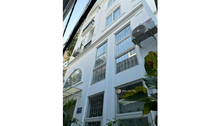 Bán nhà hẻm 27 Điện Biên Phủ Bình Thạnh cách Q1 chỉ 1 cây cầu DT 42m2 (7x6) 3 lầu ST - 5PN 6tỷ5 TL