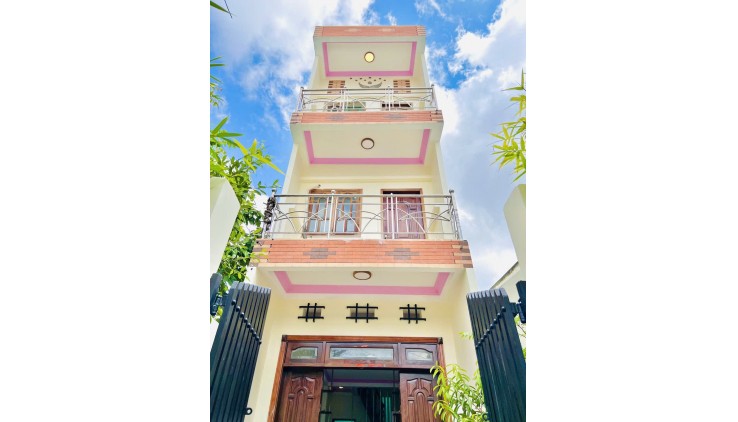 Bán nhà HXH Lương Văn Can, phường 15, Quận 8, 67m2, 3 tầng chỉ 4.5 tỷ