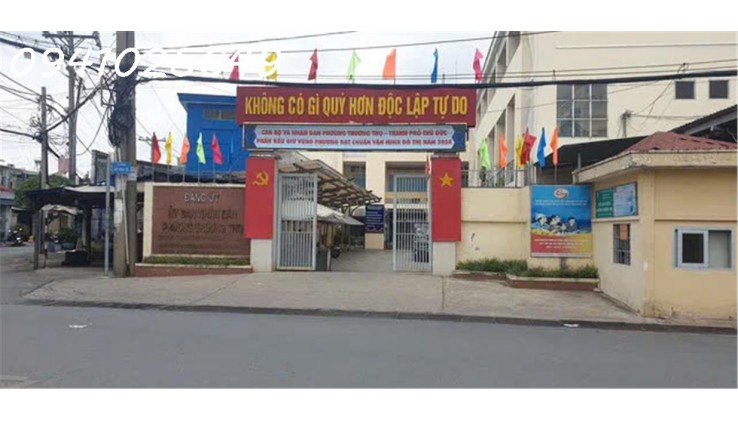 Bán gấp 148m2 đất hẻm xe hơi chỉ 8 tỷ, cách 15m ra đường số 8 , Phường Trường Thọ, Thủ Đức