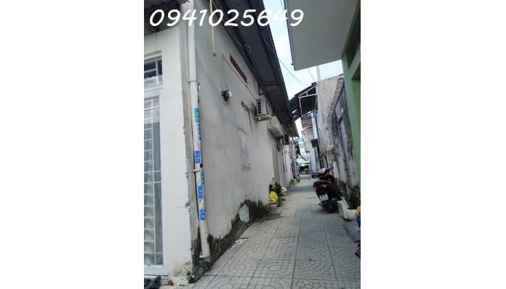 Bán căn nhà cấp 4, góc 2 mặt hẻm 3 gác đường số 6, Phường Hiệp Bình Chánh, Thủ Đức, 3.95tỷ