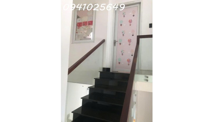Bán nhà 4 tầng HXH góc 2 MT, đường số 11, Trường Thọ, Thủ Đức, 84m2, ngang 5.6 * 16m, giá nhỉnh 8 tỷ.