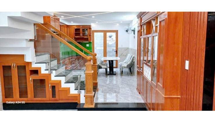 NHÀ SIÊU ĐẸP - 4 TẦNG - GẦN LÊ VĂN QUỚI - BÌNH TÂN - NHỈNH 6 TỶ