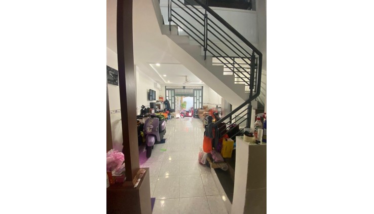 Bán nhà MT đường T8, Tây Thạnh, Tân Phú, DT 32m2 (4 x 8) x 2 tầng, Chỉ 3.7 Tỷ TL