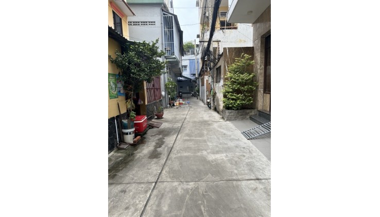HẺM ÔTÔ QUẬN 10 SÁT HÀ ĐÔ, CẠNH MẶT TIỀN, NHÀ MỚI Ở NGAY, 5 TẦNG 3 PHÒNG, HOÀN CÔNG ĐỦ,