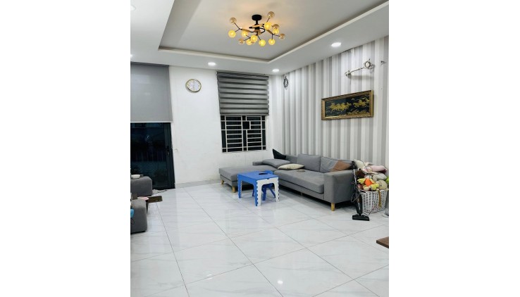Bán nhà HXH kinh doanh, Nguyễn Hữu Tiến, Tây Thạnh, Tân Phú, 65m2, 4 tầng, giá rẻ
