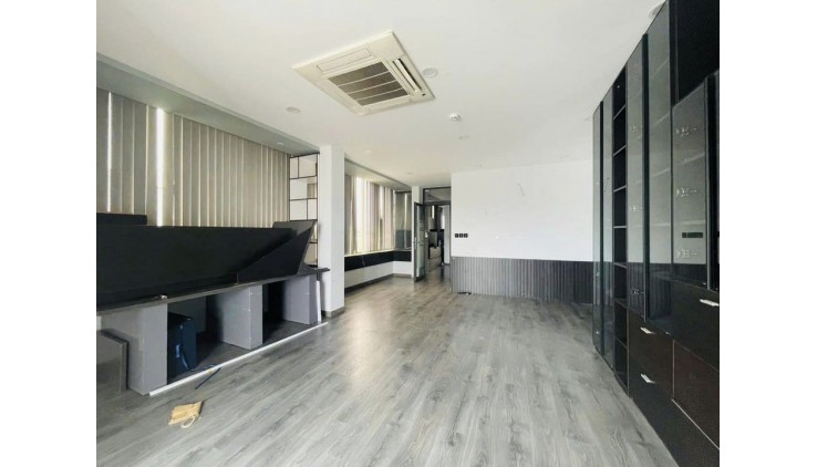 Bán nhà hẻm 8m Tô Hiến Thành, P13, Q10, 127m2, 8 tầng, thang máy, ngang 6m