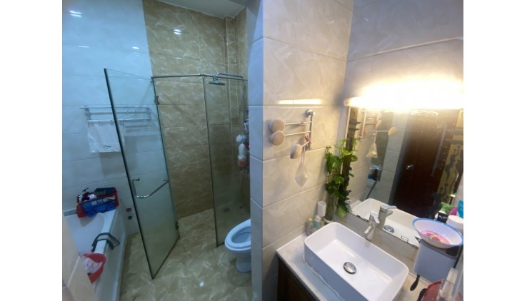 CHỦ ĐỊNH CƯ MỸ, BÁN NHÀ QUẬN 7, LÝ PHỤC MAN, 70M2 – 3 TẦNG – Ô TÔ TRONG NHÀ - KHÔNG QH KHÔNG LG NHỈNH 8 TỶ.