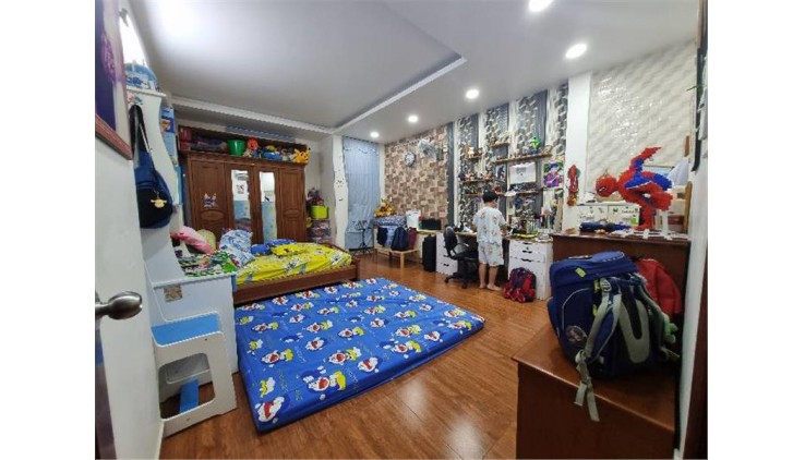Bán nhà HXH Huỳnh Văn Gấm, Tây Thạnh, Tân Phú, 50m2 (4.4 x 11.5) x 4 tầng,  Chỉ 5.34 tỷ TL