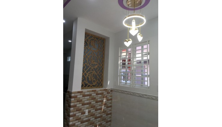 NHÀ CẦN RA GẤP, NGANG 4.27M NHÀ MỚI, HẺM RỘNG ĐƯỜNG HỒ THÀNH BIÊN P4 Q8, CHỈ 3.2 TỎI.