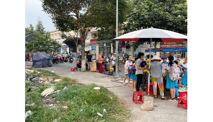 MẶT TIỀN NGAY TỈNH LỘ 10 300M2 ĐANG CHO THUÊ 50TR ĐƯỜNG 12M KINH DOANH CHỈ HƠN 14 TỶ