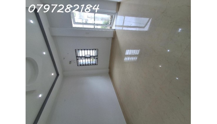 BÁN NHÀ 3 TẦNG - NGAX 3 LÒ LU - NGANG 5M -  DT 77M2 - Q9 -TP THỦ ĐỨC