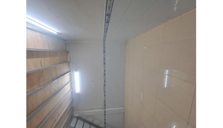 Bán nhà Tân Chán Hiệp 35, Tân Chánh Hiệp, Quận 12, 80m2 (4.1 x 20) x C4, Chỉ 3.3tỷ TL