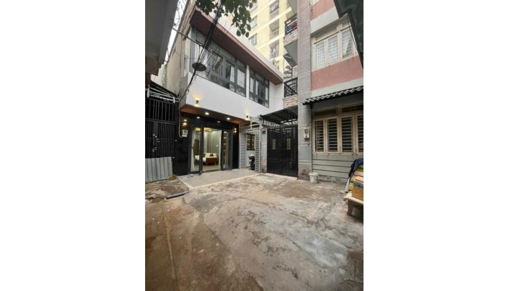 Nhà Nguyễn Thượng Hiền, Phường 5 Quận Phú Nhuận, Chỉ 6.6 tỷ