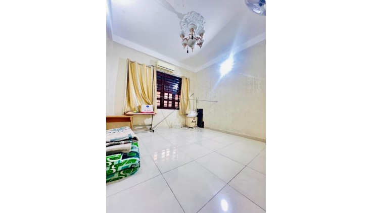 Bán nhà Mặt tiền Khu ADC - Quách Hữu Nghiêm, Nguyễn Sơn, 4.3x21m, 3 Tầng, 7.99 tỷ