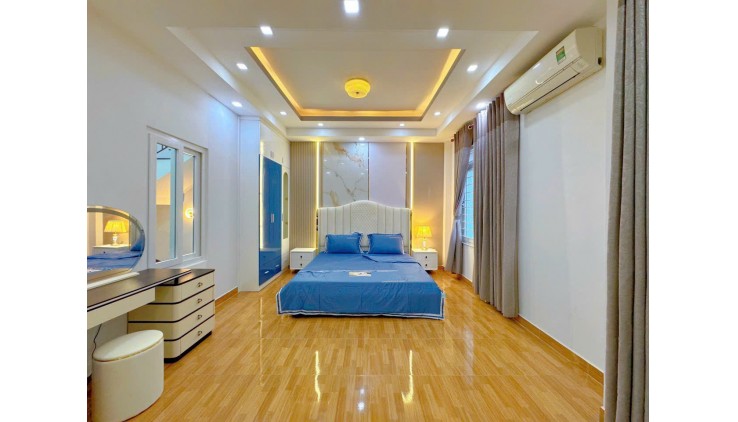 NHÀ ĐẸP EMART PHAN HUY ÍCH - HXH NGANG CỰC KHỦNG 6M, 55m2, 5 TẦNG GIÁ  NHỈNH 6 tỷ 2