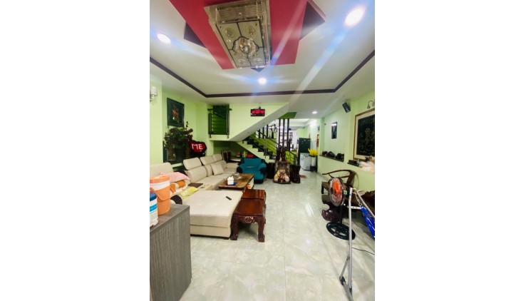 MẶT TIỀN ĐÔNG HƯNG THUẬN QUẬN 12 - 122M2, NGANG HƠN 5M, 3 TẦNG - SÂN RỘNG ĐẬU 2 Ô TÔ - CHỈ NHỈNH 7 TỶ.