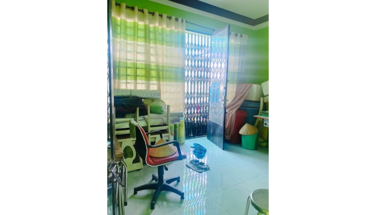 MẶT TIỀN ĐÔNG HƯNG THUẬN QUẬN 12 - 122M2, NGANG HƠN 5M, 3 TẦNG - SÂN RỘNG ĐẬU 2 Ô TÔ - CHỈ NHỈNH 7 TỶ.