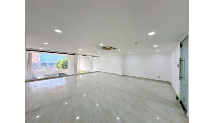 Cho thuê 260m2 sàn văn phòng tại Khánh Hội Quận 4. Giá cực ưu đãi 12$/m2. lh 0964340640