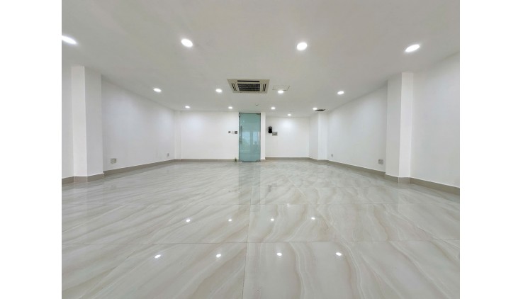 Văn phòng 100m2 tại đường 46 quận 4. Giáp quận 1 giá chỉ 30tr/tháng. Lh 0964640340