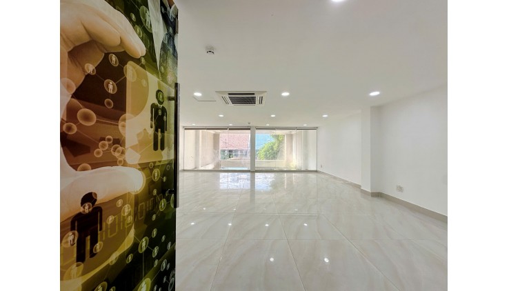 Văn phòng 100m2 tại đường 46 quận 4. Giáp quận 1 giá chỉ 30tr/tháng. Lh 0964640340