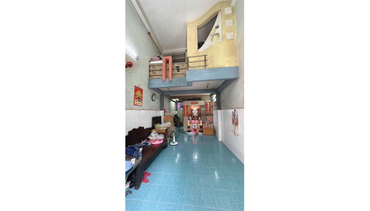 Bán nhà 5 Tầng, Tôn thất Đạm - Bitexco, thông ra Nguyễn Huệ, Q1, 3.3/5x14,5m, 12 tỷ.
