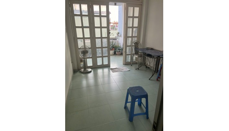 Bán Nhà GÒ VẤP 3 tầng - hẻm xe hơi,  giá mềm giảm sốc