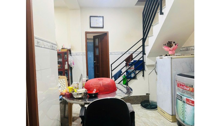 Trung tâm THỦ ĐỨC cũ ,Đặng Văn Bi, HXH , gần Vinamilk, 60m2 , 2 tầng ,3 PN