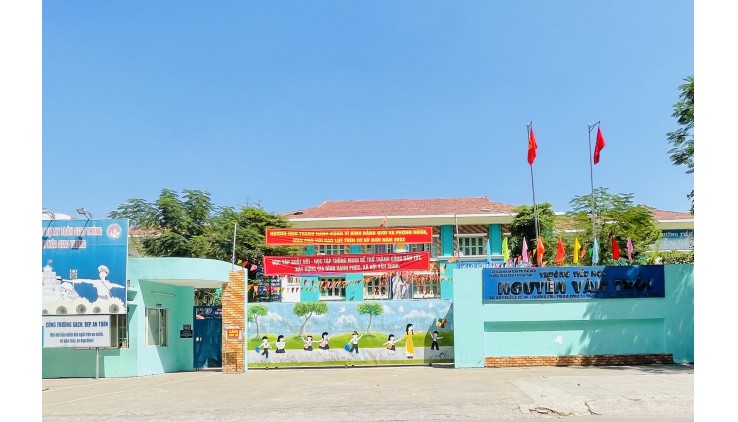 Nhà khu p lô Đông Thủ Thiêm, 100m2 , 5x20m, 2 tầng,đường 20m có vỉa hè , tiện KD