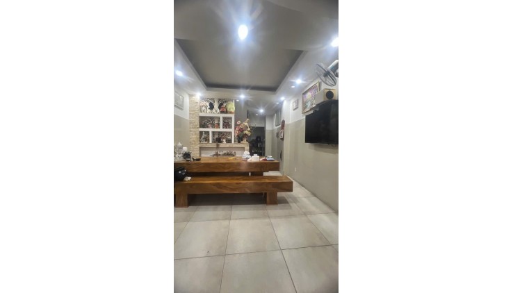 Bán nhà mặt tiền, Nguyễn Cảnh Chân, Q1, DT 3.6m x 12m, 6 tầng, chỉ 13.4 tỷ