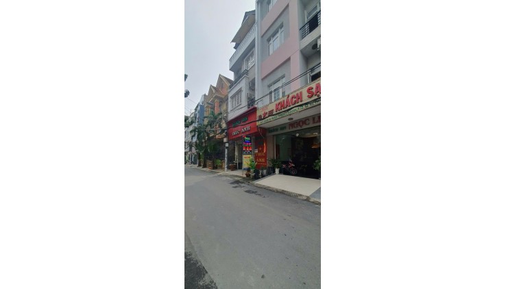 Bán nhà đang KD khách sạn ngay Trần Thiện Chánh- Q10 - 5x15, 11 phòng giá 24 tỷ còn TL