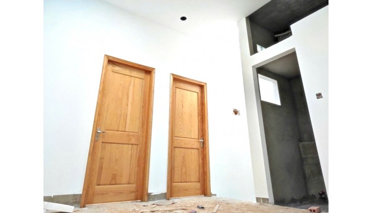 MẶT TIỀN KD, KHU P LÔ, Q2, 4t, MỚI Ở NGAY, Dt 86m2 ( 5.5 x 18 ). Giá chỉ 7.5ty