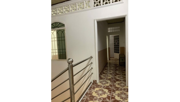 Bán nhà Nguyẽn Sơn, Tân Phú, ngang 4.7m x 12m, 1 sẹc hẻm ô tô, chỉ 5.7 tỷ