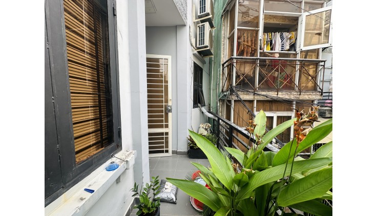Bán CHDV, DTSD 73m2, thu nhập ổn định 12tr/tháng giá chỉ 4.35 tỷ TL