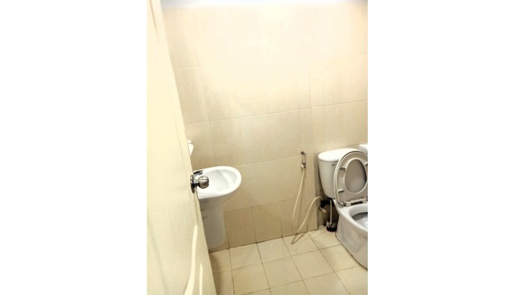 Cho thuê căn hộ 63m2 2pn full nội thất tầng trung chung cư Linh Trung