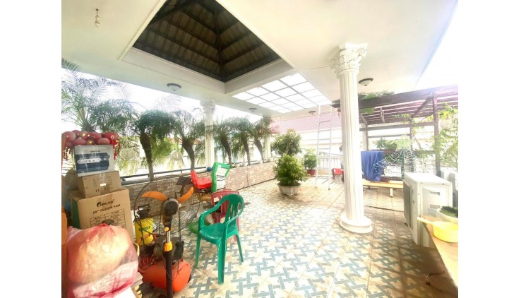 Bán nhà Biệt thự  Căn góc Thống Nhất - Lê Đức Thọ, 6.7x18m, 3 T - 3PN, giá 12.5 tỷ