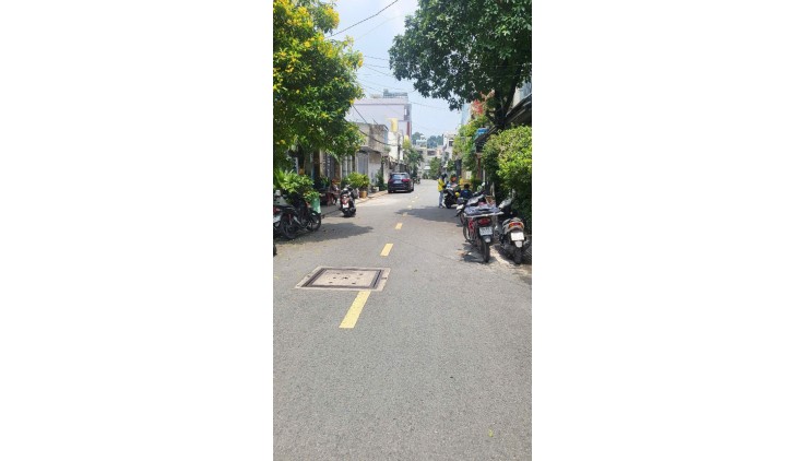 Chủ ngộp Ngân Hàng cần bán gấp nhà Thoai Ngọc Hầu, Tân Phú, 285m2, Chỉ 21 tỷ