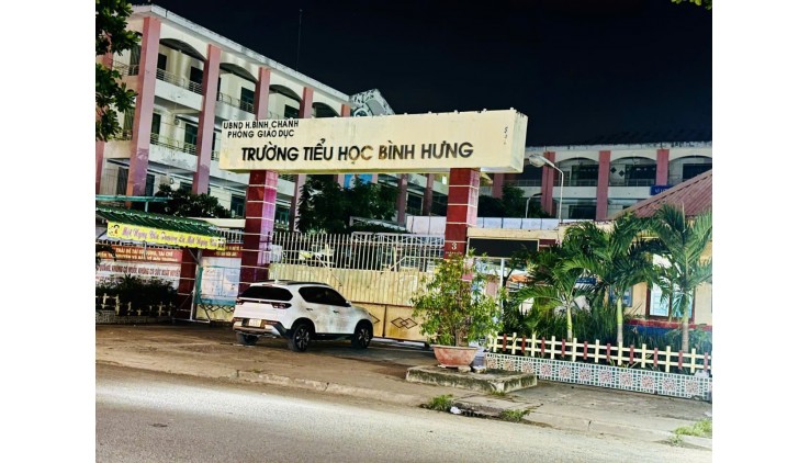Bán nhà KDC Bình Hưng 4*18 4 tầng giáp quận 8 Bình Chánh  chỉ 8,3 tỷ
