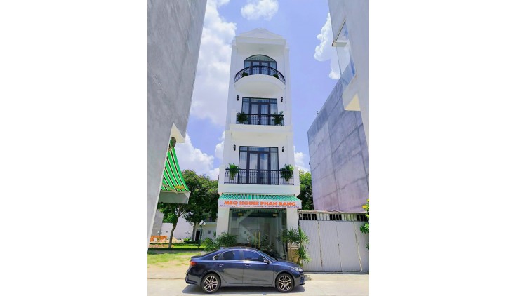 Cần bán nhà đường Huỳnh Văn Trí gần chợ Bình Chánh