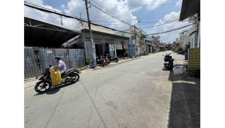 ĐẤT LINH XUÂN. ĐƯỜNG SỐ 5. NGANG 8M. SIÊU HIẾM. SỔ VUÔNG ĐẸP. GIÁ CHỈ 7.9 TỶ. BỚT LỘC