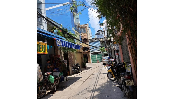 PHƯỞNG 1 QUẬN 5 - KHU HIẾM NHÀ BÁN -  NHÀ TO - VỊ TRÍ ĐẸP - GIÁ 6.9 TỶ ( THƯƠNG LƯỢNG) MUA NGAY KẺO LỠ