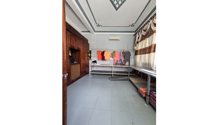 Bán nhà riêng( 8*19 ) 3 tầng  đường số 8  xã Phong Phú Bình Chánh chỉ 14 tỷ