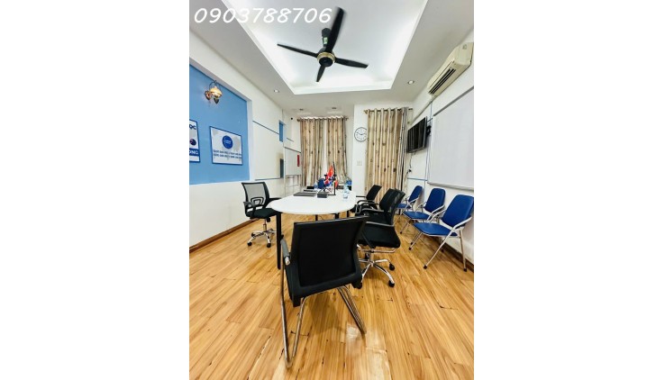 Nhà trung tâm QUẬN 1
Vị trí đắc địa, ngay vòng xoay Cống Quỳnh
 - Trần Hưng Đạo - Bùi Viện - Trần Đình Xu.