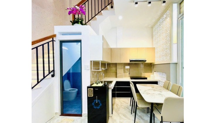 Bán BIỆT THỰ đường Quang Trung, Gò Vấp, 45m2, 3 tầng, Chỉ 5 TỶ