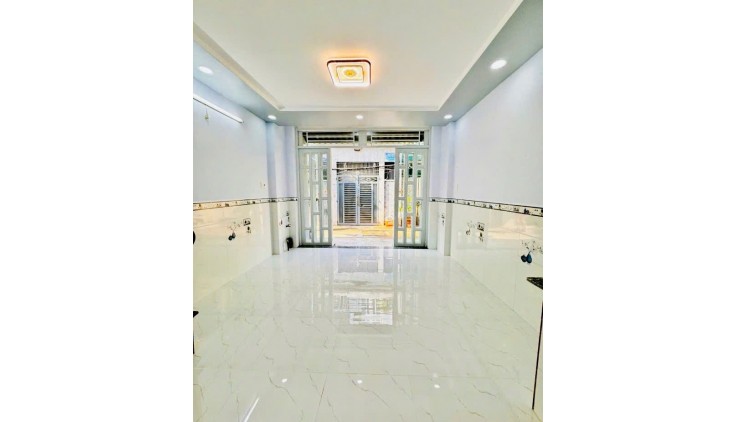 Bán Nhà Chợ Thạch Đà - hẻm ô tô - 30m2 - 4 tầng 3PN - Sân thượng - Nhỉnh 3 tỷ 2