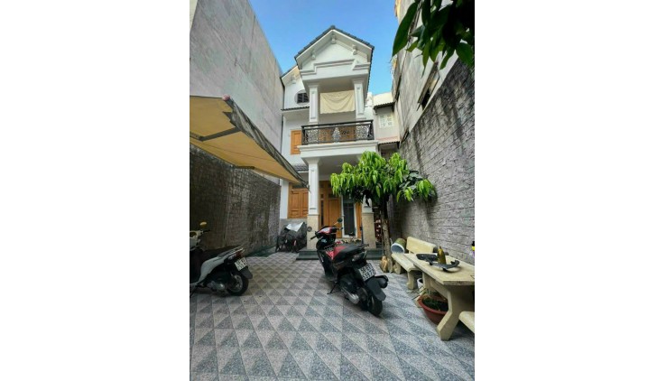 SIÊU PHẨM NHÀ BIỆT THỰ -104m2 - PHAN XÍCH LONG - PHÚ NHUẬN
- Bán nhà : 524 / Phan Xích Long , P3 , Phú Nhuận
