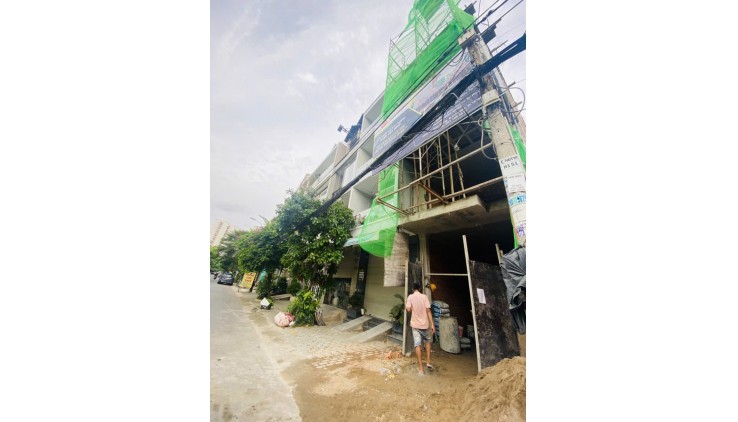 Bán nhà cấp 4 dòng tiền giáp chung cư  Cao Lỗ 4*20 phường 4 quận 8 giá chỉ 15,5 tỷ